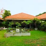 Lotusland Resort 3*