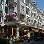 Lighthouse Hotel Pattaya