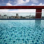 Hotel Art On The Hill By Sunny Rentals 2*