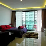 Wong Amat Tower