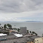 Viewtalay Beachfront By Nd อพาร์ทเม้น *