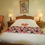 โรงแรม Butterfly Garden Boutique By Luxury View Ex Lg Apts And Villas, A Lifestyle Destination 1 To 3 Bedroom Units 110 To 190 Sqmtr, 2 Full Bathrooms, Rain Shower, Complete Kitchen, Free Fast Fiber Wifi, 55