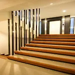 โรงแรม Punyapha Place 3*