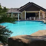 Baan Laksee