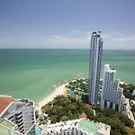 Wong Amat Tower