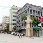 Hotel Royal Q & D 3*