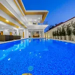 Davinci Pool Villa