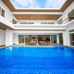 Davinci Pool Villa