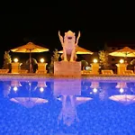 Lk โรงแรม