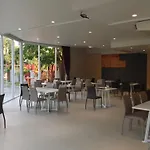 ไนซ์ รีสอร์ท พัทยา 3* Pattaya