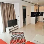 อพาร์ทเม้น Wongamat Tower 1 Bedroom *