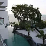 อพาร์ทเม้น Sanctuary Wangomat 2 Bedroom 2 Ba Pattaya