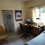 Ban Lek