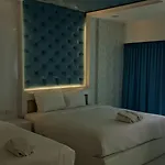 View Talay 6 Condo 243/418