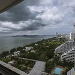 Ocean View Studio Pattaya
