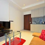 Serenity One Bedroom Apartment By Moon