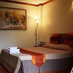 Shagwell Mansions 3*