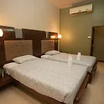 Resort Lotusland 3*