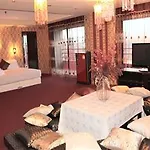 Angket Hip Hotel