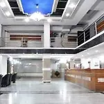 Hotel Highfive 2*