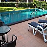 เดอะไรท์ Pattaya