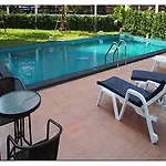 โรงแรม เดอะไรท์ Pattaya