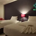 Wiz Hotel