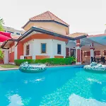 Momo Villa