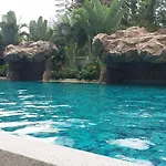 Club Royal Wongamat Unit 1401 Apartment