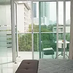 Laguna 2 Bedroom Modern Suite