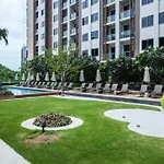Dasiri Unixx Downtown Condo 8