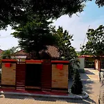 ไนซ์ รีสอร์ท พัทยา โรงแรม