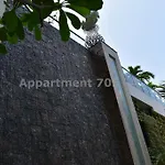 Apartment Luxury Seaview The Peak Towers 200m To