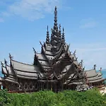 The Palm Wongamat Dream Apartment