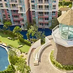 อพาร์ทเม้น Grand Carribean By Tech Pattaya