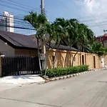 Jomtien Condotel Villa By Nelly