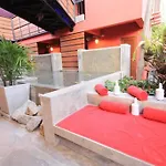 Dreamers Paradise & Hotel 3*