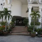 Pattaya Casa Espana Condo By Lin Hui