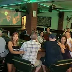 Barracuda Guesthouse