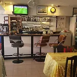Sandman Hotel & Sports Bar