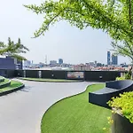 The Chezz Central Condo By Favstay