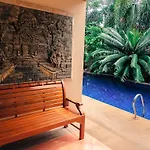 Natcha Pool Villa