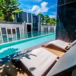 Residence-the Base