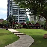 โรงแรม Marsi 3*