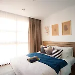 Apartment Simplycomfy By Patsamon *