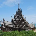 Atlantis Resort Jomtien Beach