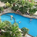 อพาร์ทเม้น Viewtalay Beachfront By Nd