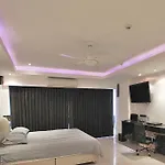 View Talay 6 Apartment *