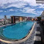 City Garden Condo