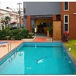 โรงแรม เดอะไรท์ Pattaya